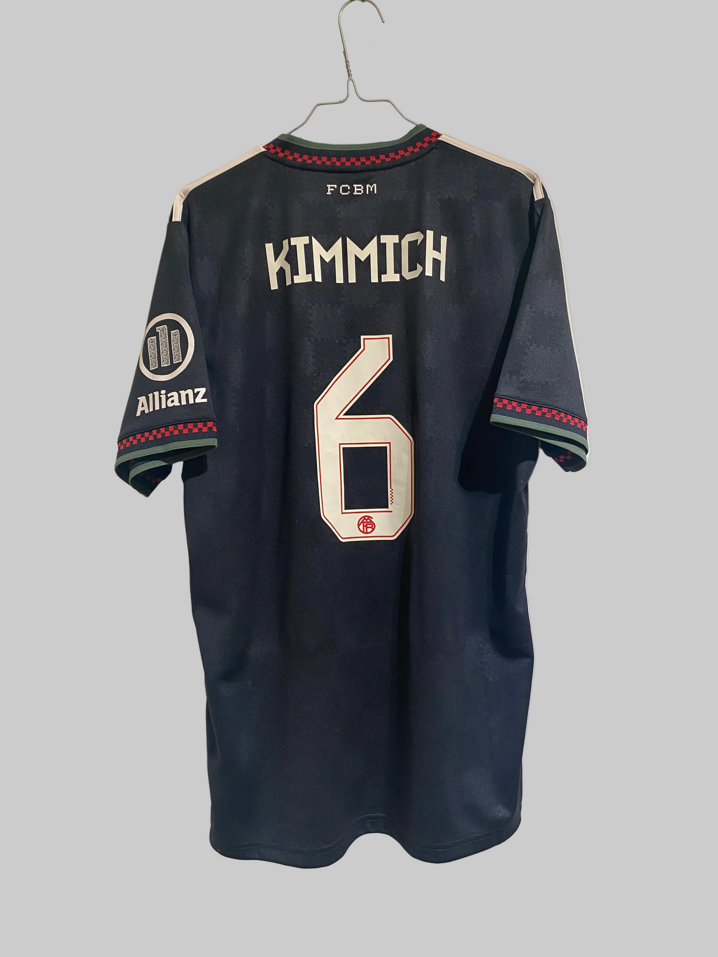 Bayern München “KIMMICH”