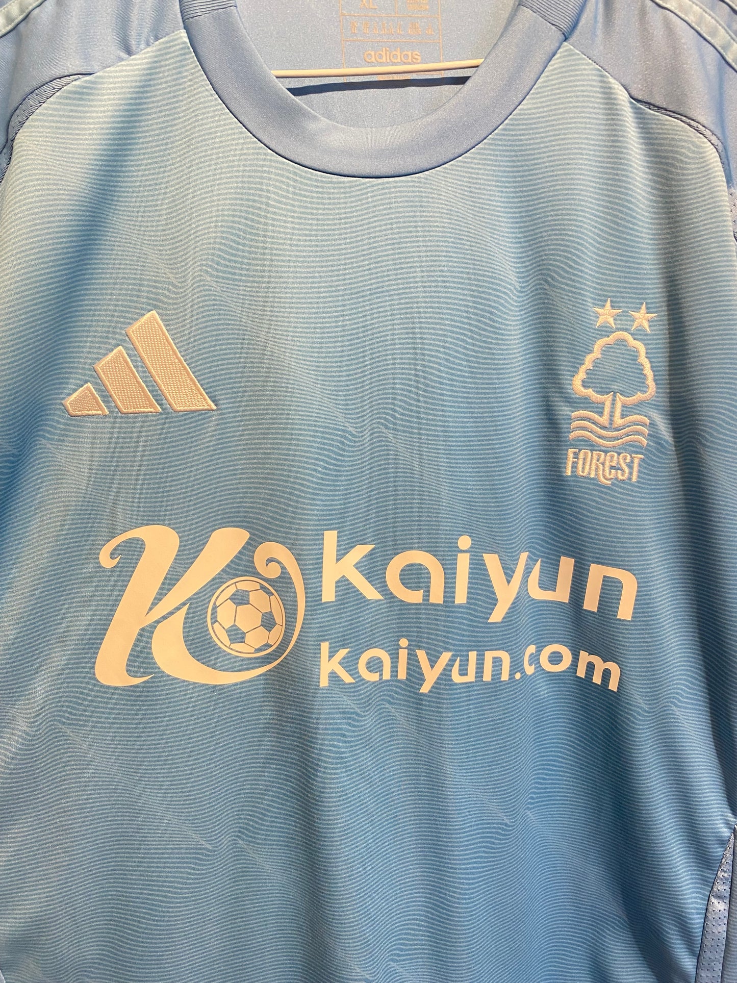 Nottingham Forrest “AINA” 24/25 3. Trøje
