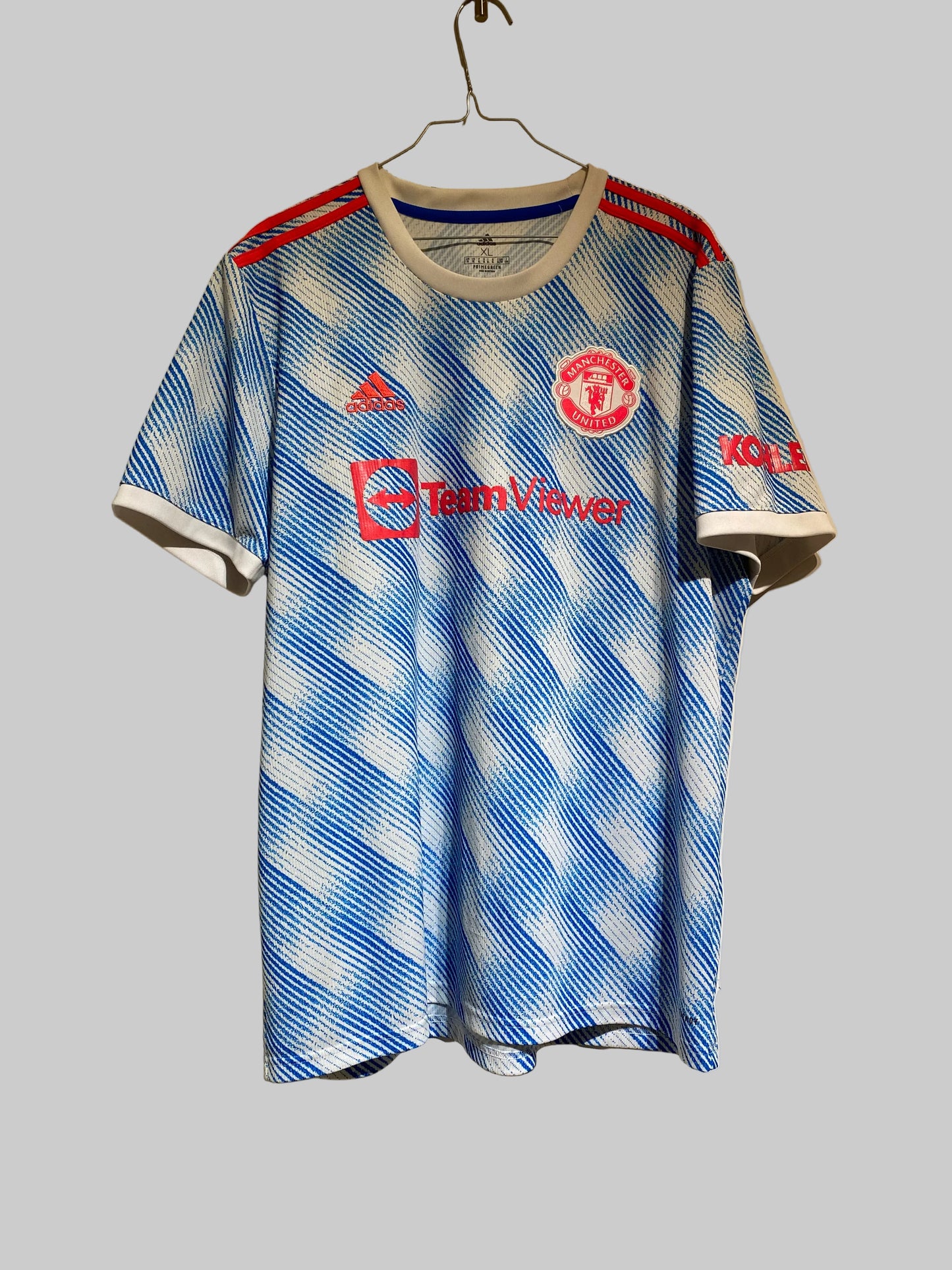 Manchester United “WAN-BISSAKA”