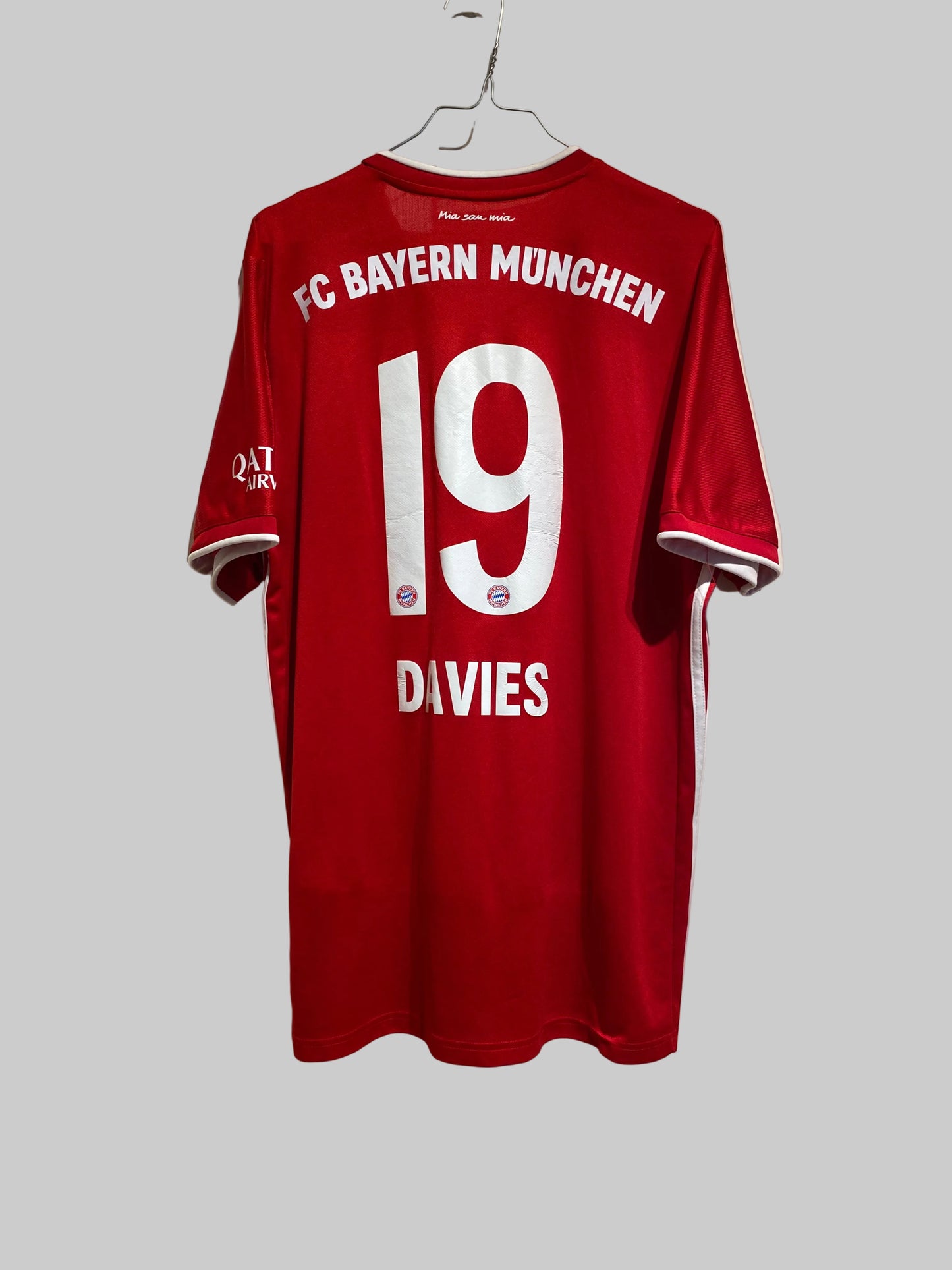 Bayern München “DAVIES”